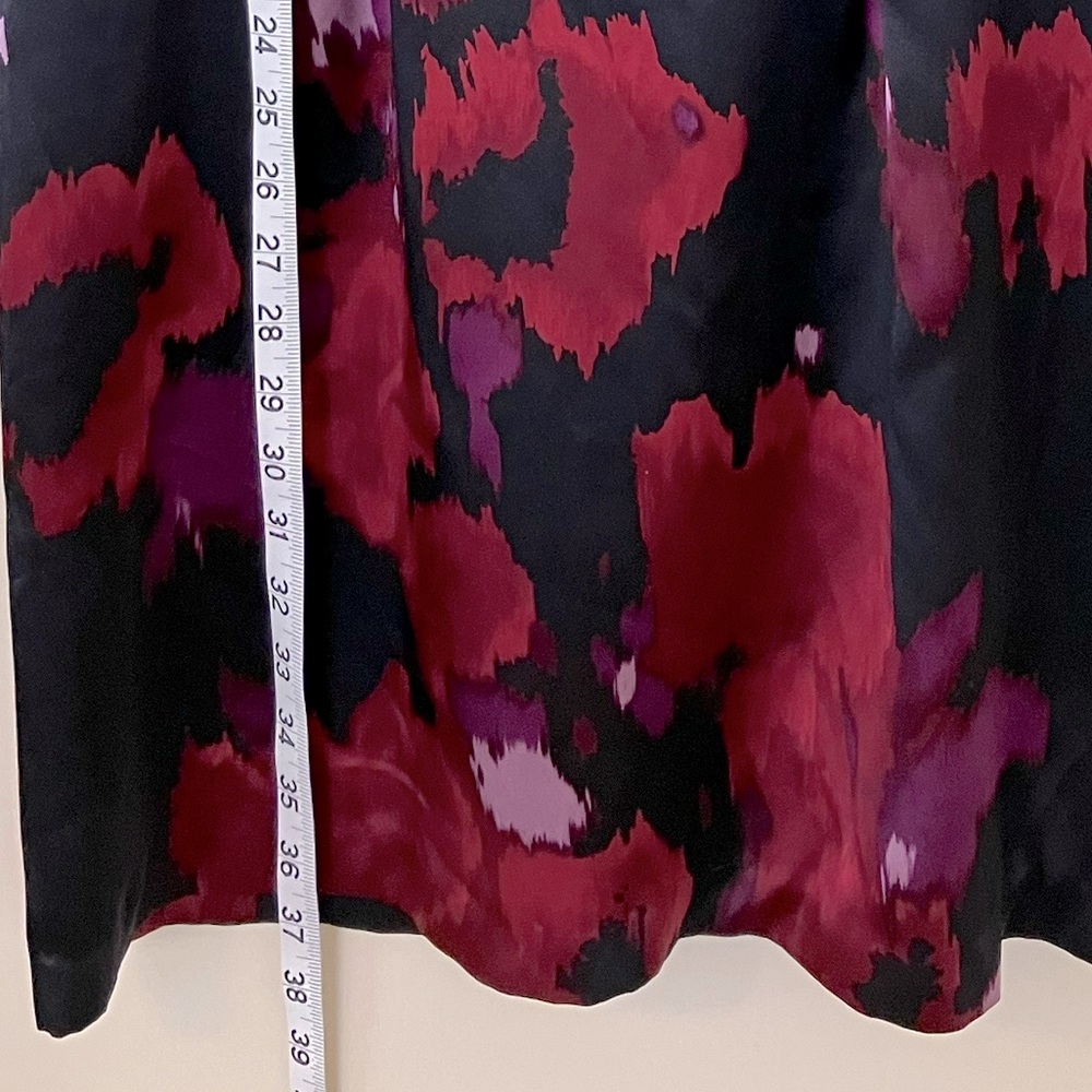 Tahari Silk Cocktail Dress Size 8 - Picture 5 of 9
